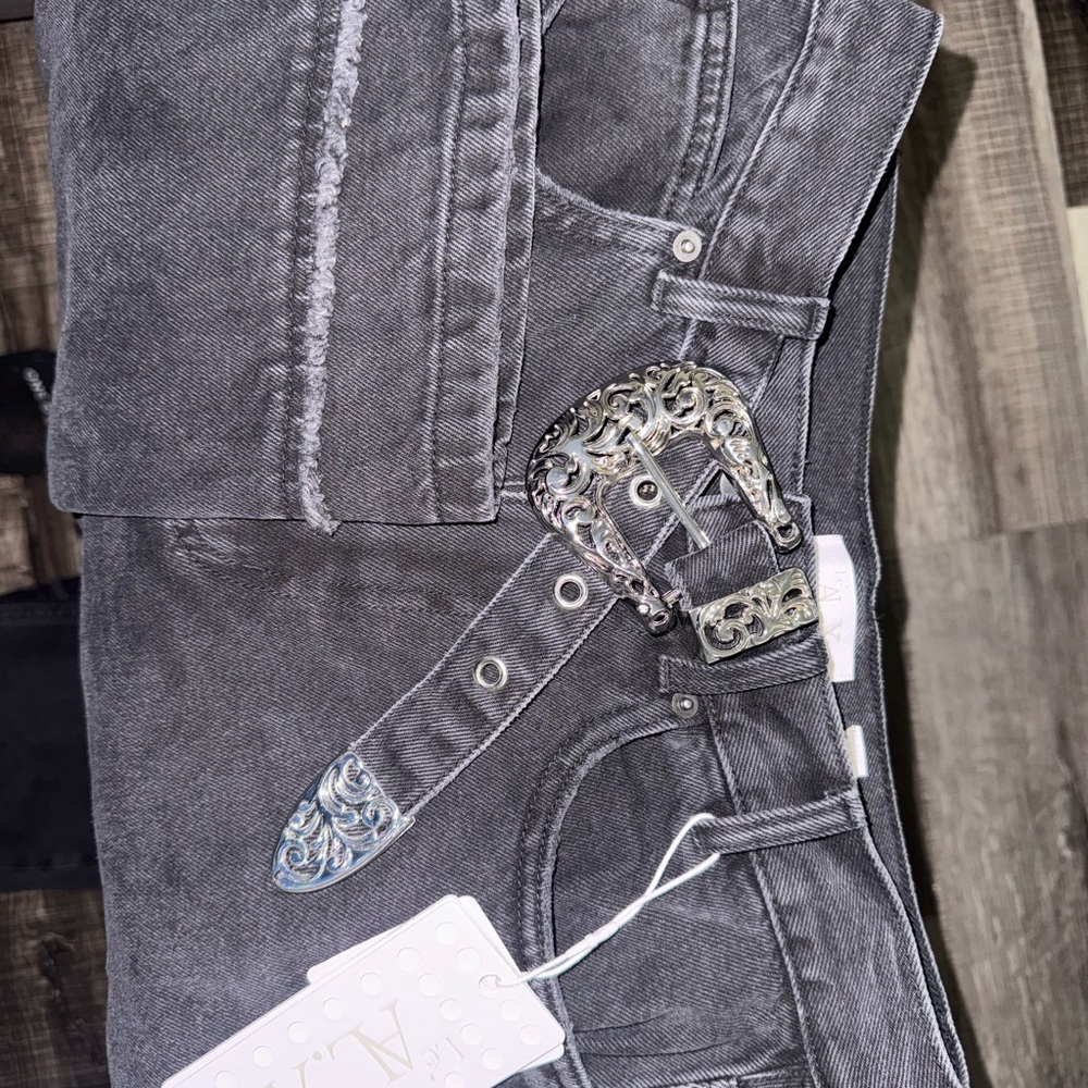 Elegant Charcoal Women's Jeans with Ornate Belt
